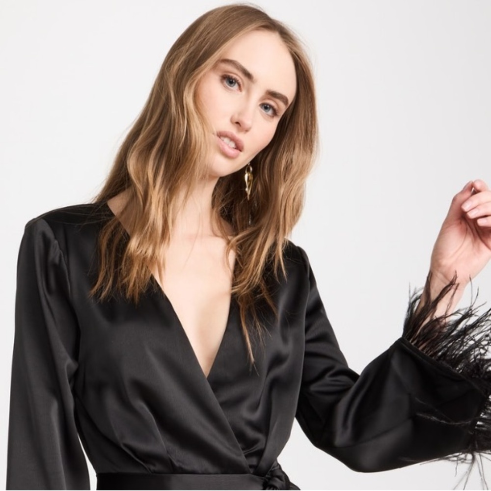 NWT RARE Wayf Feather Trim Wrap Tie Top in Black Size M